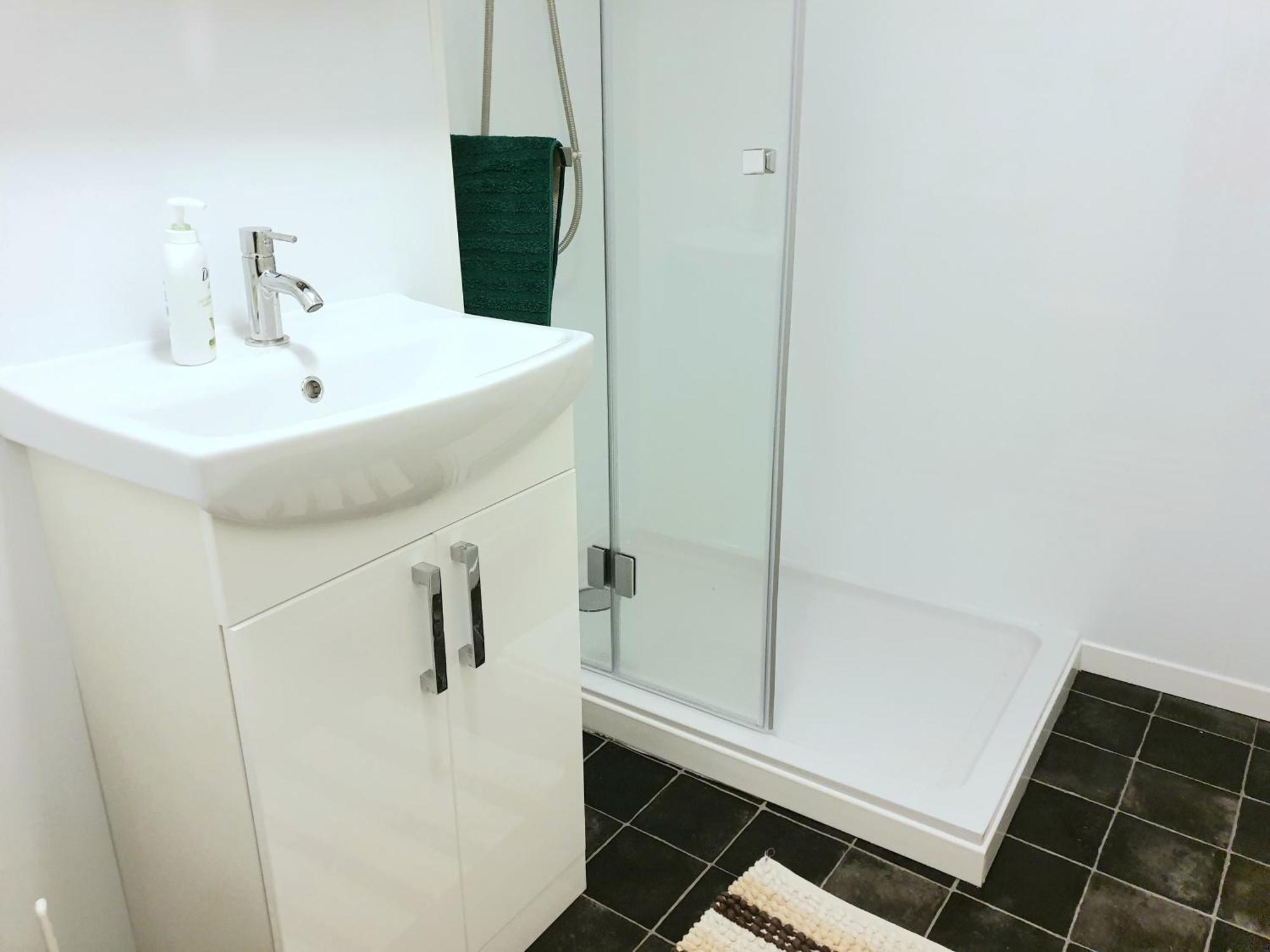 Double Room In Private Apartment London Exterior foto